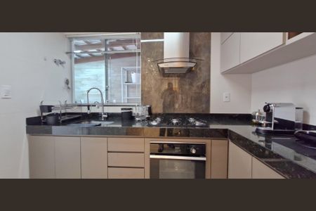 Casa à venda com 3 quartos, 194m² em Jardim Imperial, Lagoa Santa