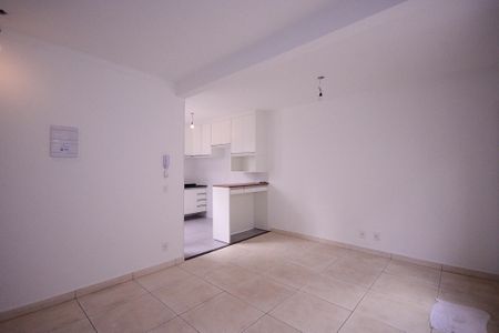 Sala de apartamento à venda com 2 quartos, 49m² em Vila Gumercindo, São Paulo