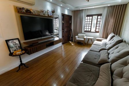 Sala de casa à venda com 4 quartos, 155m² em Jardim das Palmas, São Paulo