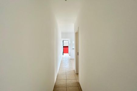 Corredor de casa para alugar com 2 quartos, 50m² em Vila Guarani, São Paulo