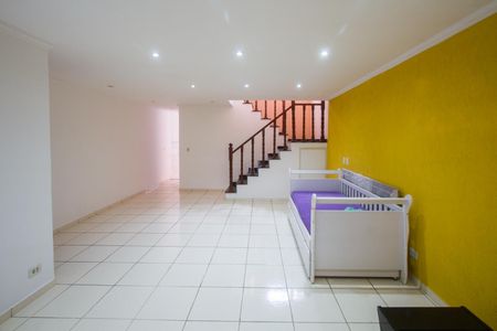 Sala de casa para alugar com 4 quartos, 250m² em Jardim Germania, São Paulo