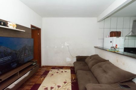 Sala de casa para alugar com 3 quartos, 374m² em Diamante, Contagem