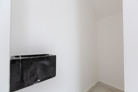 Sala / Detalhe de casa à venda com 2 quartos, 90m² em Vila Campanela, São Paulo