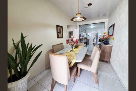 Casa à venda com 4 quartos, 170m² em Conjunto Ademar Maldonado, Belo Horizonte