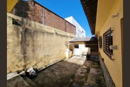 Casa à venda com 2 quartos, 138m² em Bonfim, Belo Horizonte