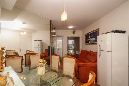 Sala de apartamento à venda com 2 quartos, 52m² em Jardim Wanda, Taboão da Serra