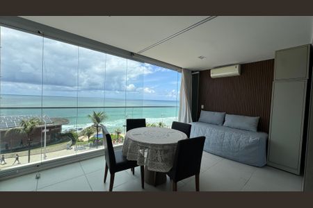 Sala de apartamento para alugar com 2 quartos, 60m² em Barra, Salvador