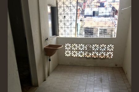 Área de Serviço de casa para alugar com 2 quartos, 75m² em Itapuã, Salvador