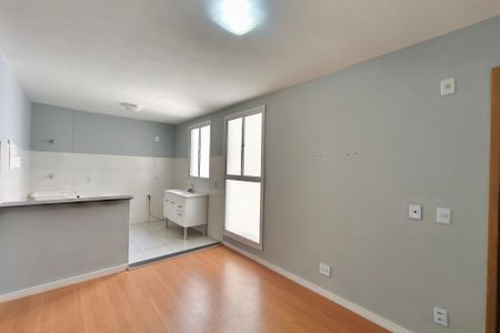 Sala de apartamento à venda com 2 quartos, 44m² em Jardim Capivari, Campinas