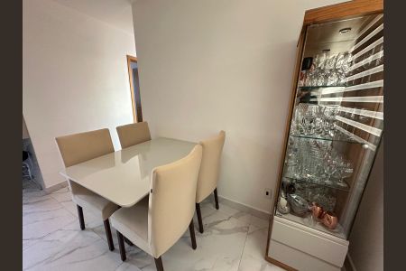 Sala de apartamento para alugar com 4 quartos, 150m² em Itapoã, Belo Horizonte