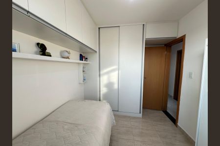 Quarto 2 de apartamento para alugar com 4 quartos, 150m² em Itapoã, Belo Horizonte