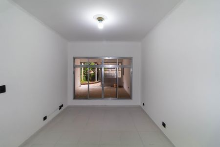 Sala de casa à venda com 2 quartos, 334m² em Vila Nova, São Paulo