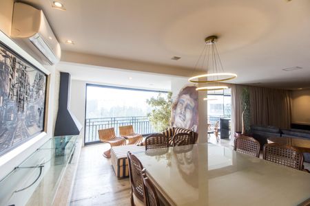 Sala de apartamento para alugar com 2 quartos, 201m² em Residencial Tambore Iii, Barueri