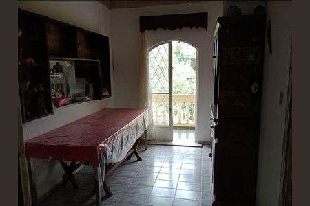 Casa à venda com 3 quartos, 642m² em Jardim Arpoador, São Paulo