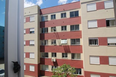 Vista da Sala de apartamento para alugar com 2 quartos, 200m² em Chapéu do Sol, Porto Alegre