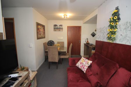 Sala de apartamento para alugar com 2 quartos, 200m² em Chapéu do Sol, Porto Alegre