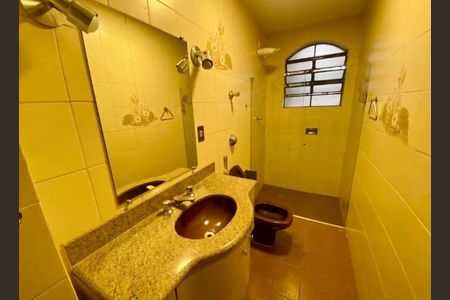 Banheiro de casa para alugar com 4 quartos, 453m² em Pampulha, Belo Horizonte