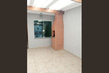 Foto 22 de casa à venda com 2 quartos, 84m² em Vila Carmem, São Paulo