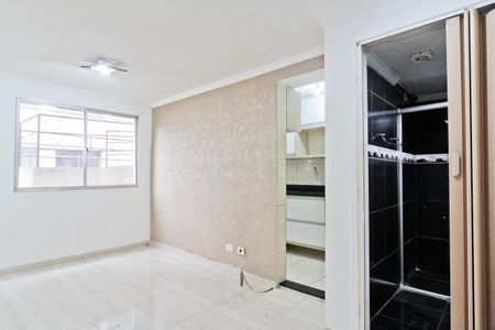 Sala de apartamento à venda com 2 quartos, 45m² em Vila Miriam, São Paulo