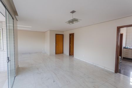 Sala de apartamento à venda com 4 quartos, 175m² em Santa Tereza, Belo Horizonte