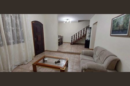 Sala de casa para alugar com 3 quartos, 200m² em Taquara, Rio de Janeiro