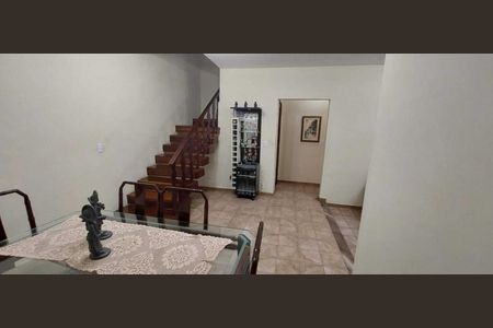 Sala de casa para alugar com 3 quartos, 200m² em Taquara, Rio de Janeiro