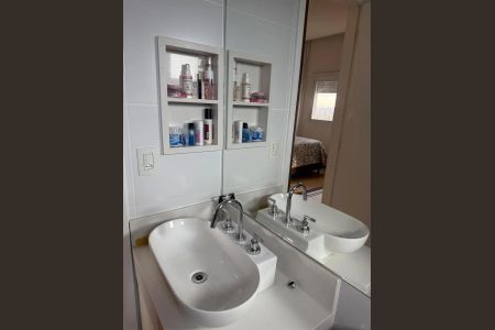 Banheiro de apartamento à venda com 3 quartos, 96m² em Morumbi, São Paulo