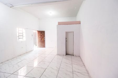 Sala/Quarto de casa para alugar com 1 quarto, 55m² em Jardim Julio, Barueri