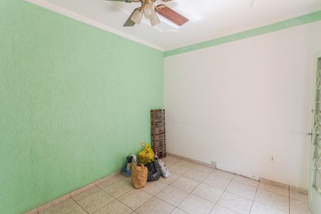 Sala de casa para alugar com 5 quartos, 300m² em Aparecida, Belo Horizonte