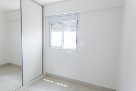quarto 1 de apartamento à venda com 2 quartos, 75m² em Caiçaras, Belo Horizonte
