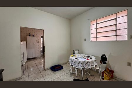 sala de casa para alugar com 3 quartos, 360m² em Nova Vista, Belo Horizonte