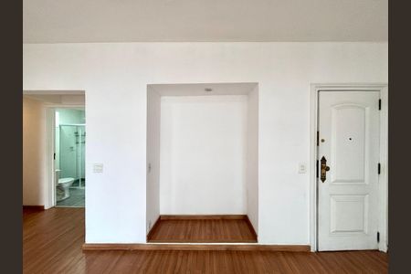 Sala de apartamento para alugar com 3 quartos, 115m² em Leblon, Rio de Janeiro