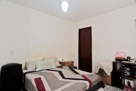 Suíte de casa à venda com 3 quartos, 350m² em Jardim Maracanã, São Paulo