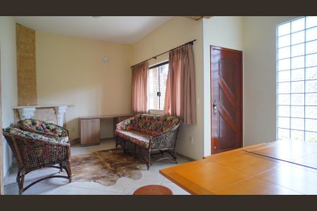 Sala estar de casa para alugar com 6 quartos, 497m² em Ingleses do Rio Vermelho, Florianópolis