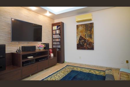 Sala de TV de casa para alugar com 6 quartos, 497m² em Ingleses do Rio Vermelho, Florianópolis