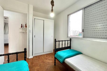 Quarto 2 de apartamento para alugar com 2 quartos, 68m² em Vila Alexandria, São Paulo