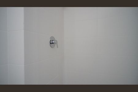 Banheiro de kitnet/studio à venda com 1 quarto, 51m² em Petrópolis, Porto Alegre