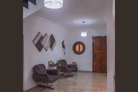 Casa para alugar com 4 quartos, 235m² em Jardim Maria Adelaide, São Bernardo do Campo