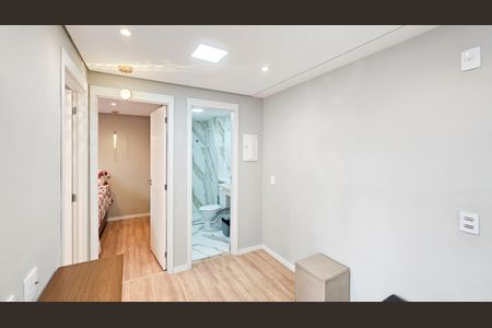 Sala de apartamento à venda com 2 quartos, 36m² em Metalúrgicos, Osasco