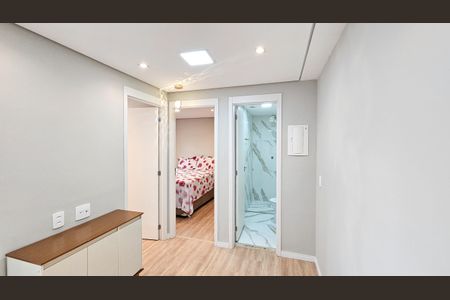 Sala de apartamento à venda com 2 quartos, 36m² em Metalúrgicos, Osasco