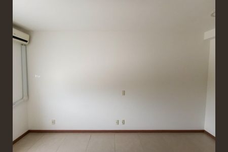 Quarto 1 de apartamento para alugar com 2 quartos, 187m² em Abraão, Florianópolis