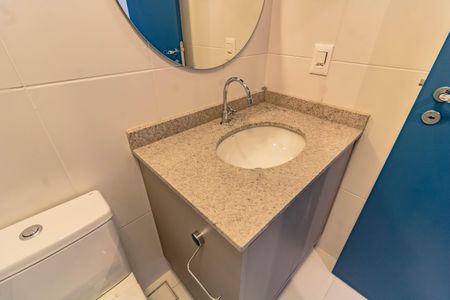 Banheiro de kitnet/studio à venda com 1 quarto, 26m² em Vila Clementino, São Paulo