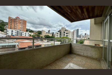 Varanda de apartamento à venda com 4 quartos, 166m² em Serra, Belo Horizonte