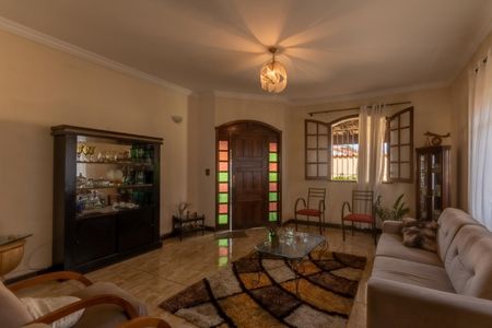 Sala de casa à venda com 3 quartos, 470m² em Jardim Leblon, Belo Horizonte