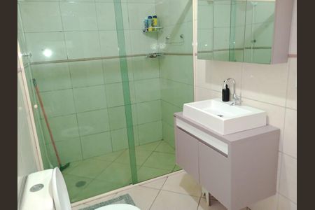 Banheiro de casa à venda com 3 quartos, 115m² em Vila Mazzei, São Paulo