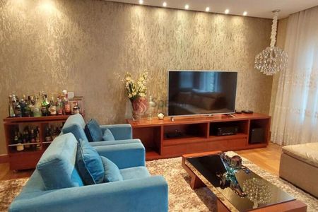 Casa à venda com 3 quartos, 369m² em Vila Santo Estevão, São Paulo