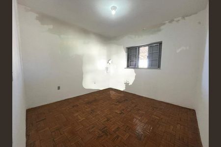 Casa à venda com 4 quartos, 217m² em Vila Anhanguera, Campinas