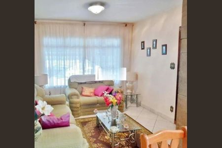 Casa à venda com 3 quartos, 150m² em Vila Gomes, São Paulo