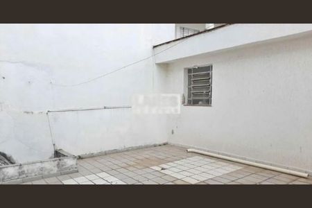 Casa à venda com 3 quartos, 150m² em Vila Gomes, São Paulo