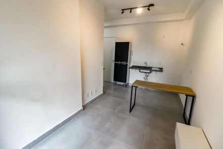 Sala de apartamento para alugar com 2 quartos, 40m² em Cidade Jardim, São Paulo